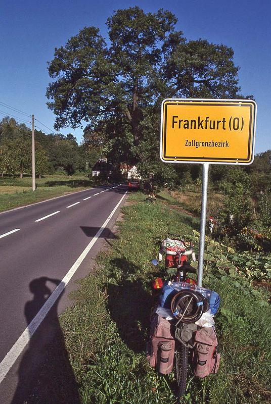 WT 3700 378-17 Germany-2.jpg